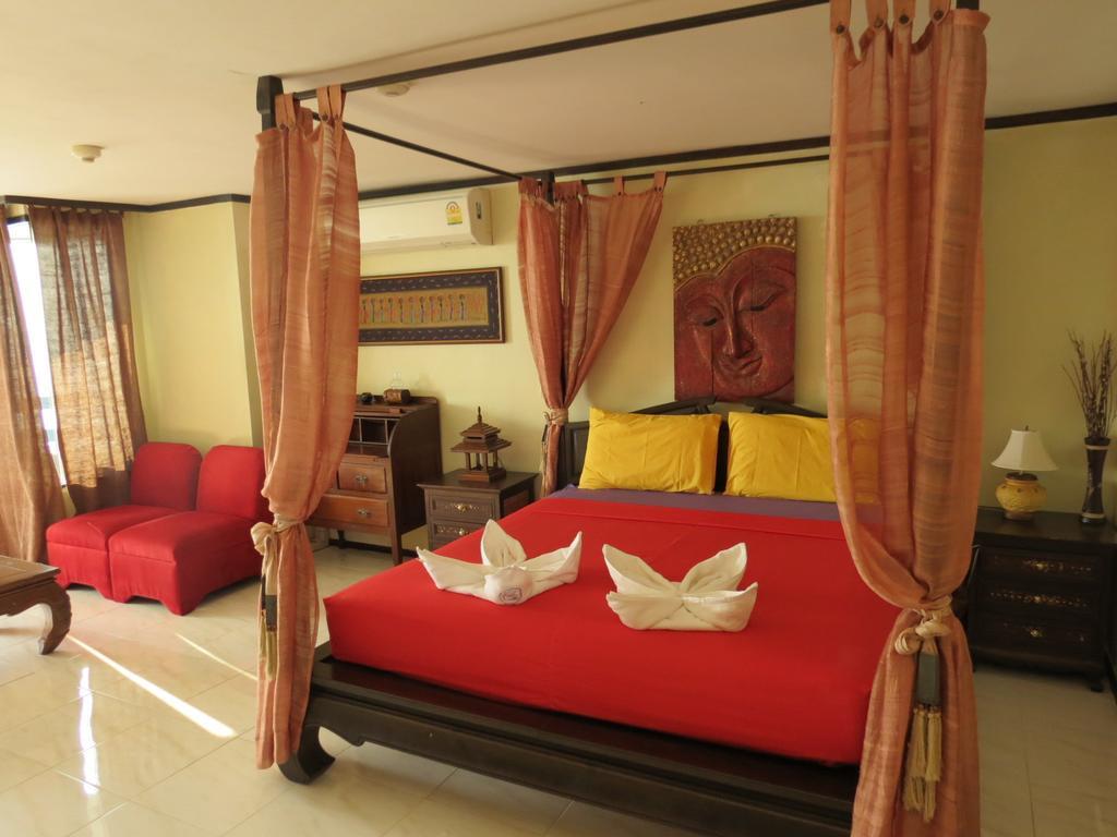 Jomtien Plaza Suite Apartments Habitación foto