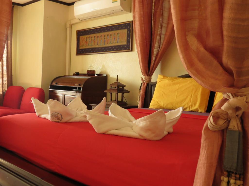 Jomtien Plaza Suite Apartments Habitación foto